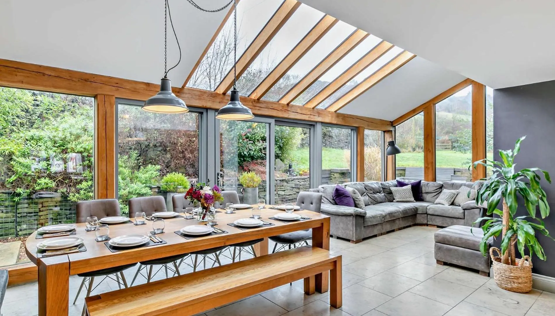 6 Bed In Slaithwaite 93984 Villa Huddersfield