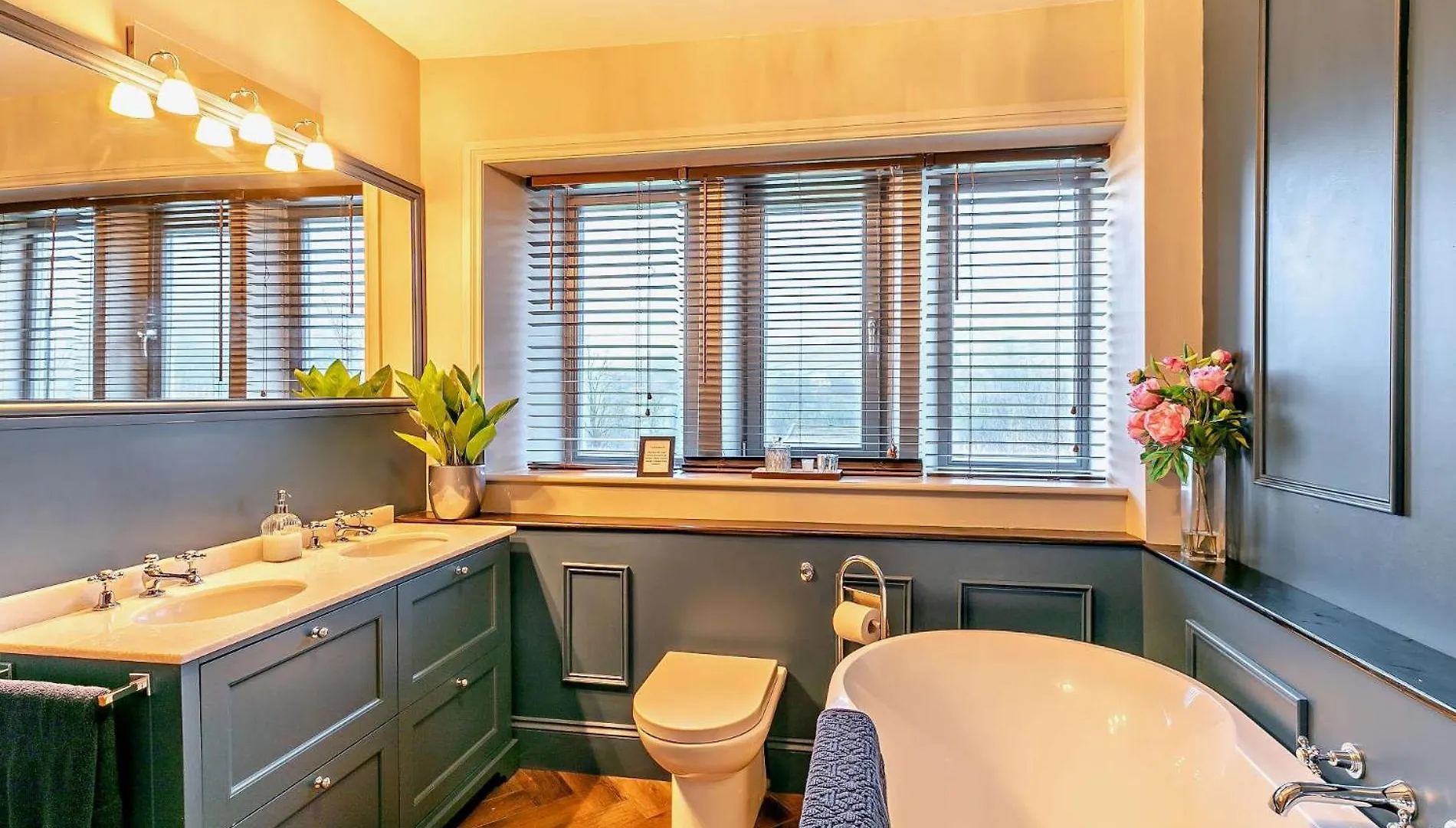 6 Bed In Slaithwaite 93984 Villa Huddersfield
