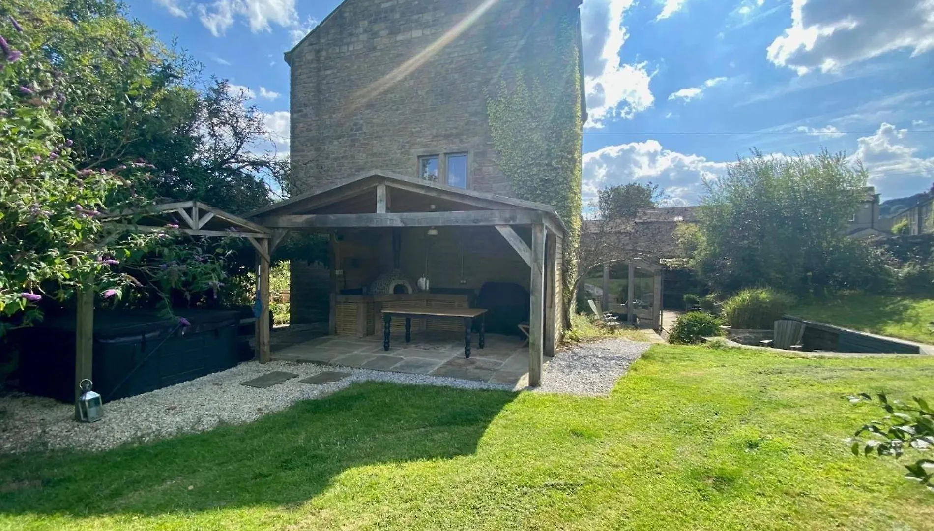 6 Bed In Slaithwaite 93984 Villa Huddersfield 0*,