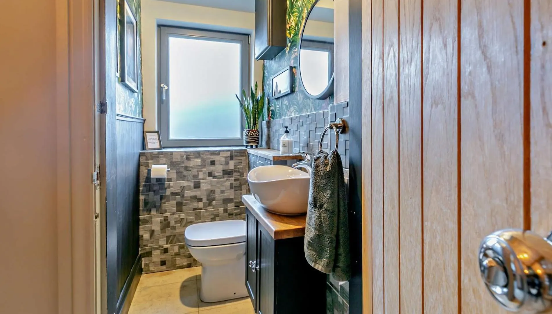 Villa 6 Bed In Slaithwaite 93984 Huddersfield 0*,  Reino Unido